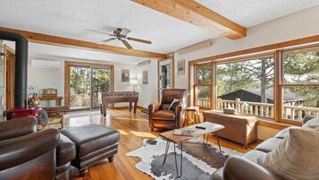 Smart TV, fireplace, foosball, books