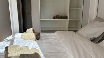 2 Schlafzimmer, Bügeleisen/Bügelbrett, Reisekinderbett, kostenloses WLAN