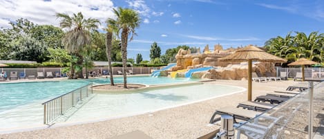 屋内プール、温水プール