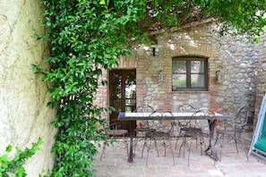 Garden - Appartamento Pietra Viva, Wifi, Near Perugia (Monteleone d'Orvieto)