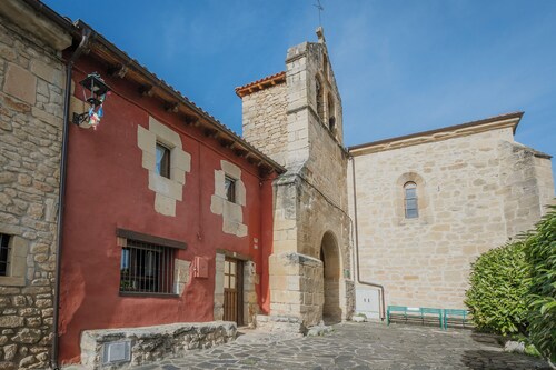 Country House 'El Campanario' with Mountain View, Private Terrace and Private Garden