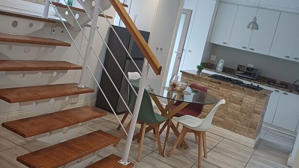 Apartment, 2 Schlafzimmer, Raucher, Balkon | Wohnzimmer