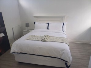 Apartment, 2 Bedrooms, Smoking, Balcony