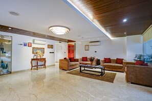 Reception - Hotel 91 Huda Premier (Gurugram)