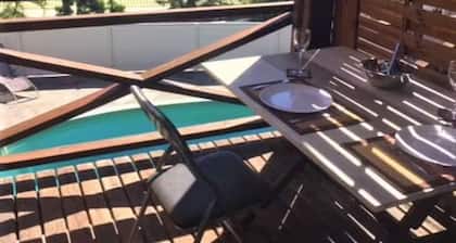 LE CLOS DE VAL - BUNGALOW - HEATED POOL - SEA VIEW - AIR CONDITIONING