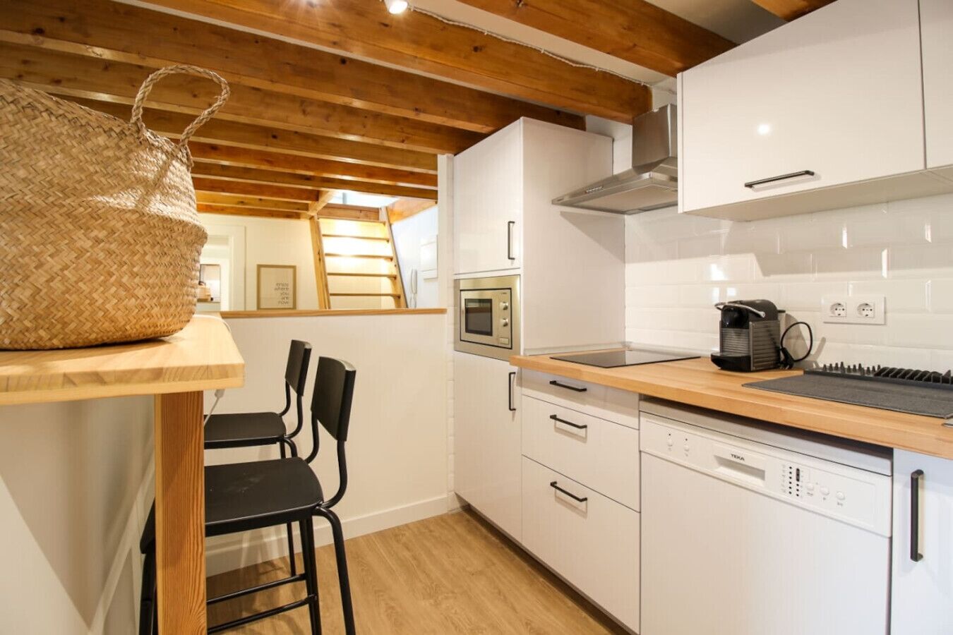 Kühlschrank, Mikrowelle, Geschirrspüler