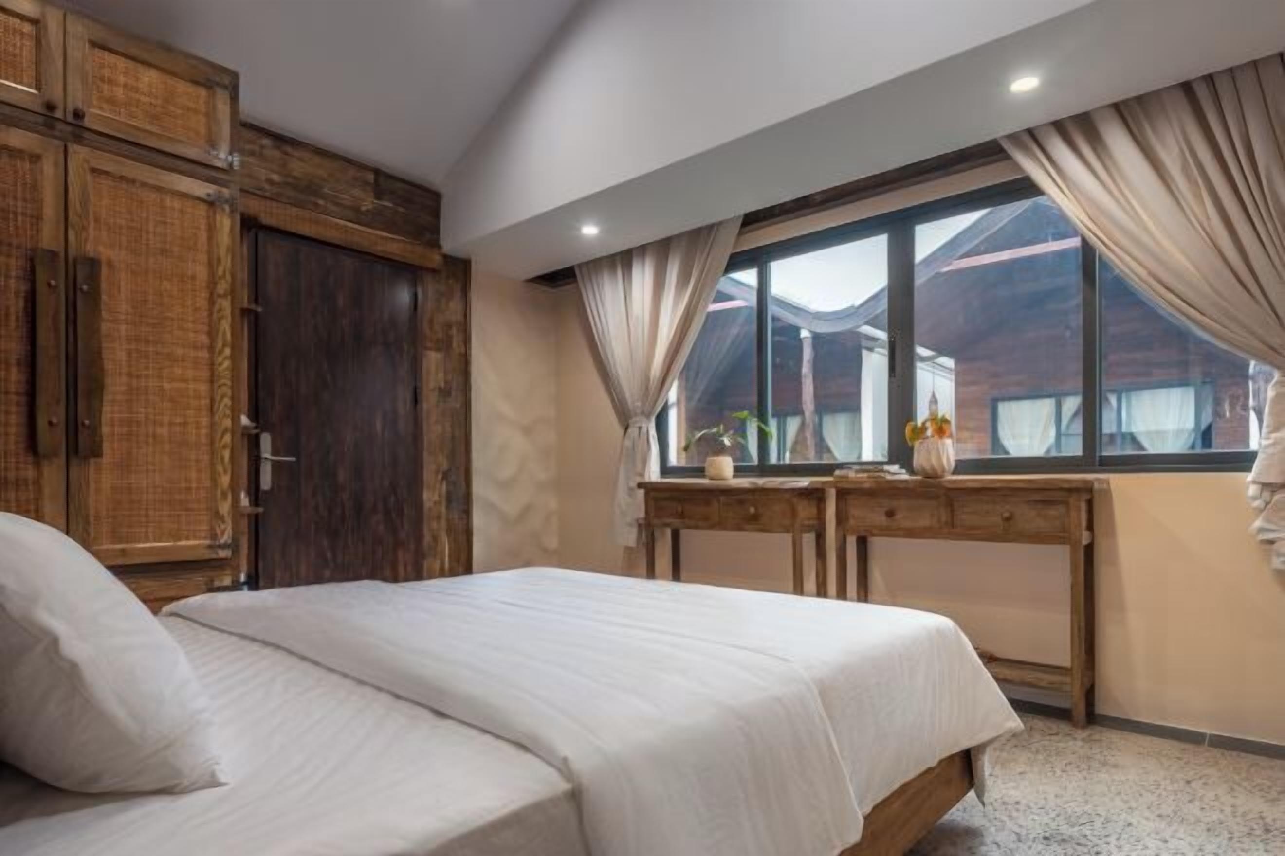 Een gratis minibar, geluiddichte muren, gratis wifi, beddengoed