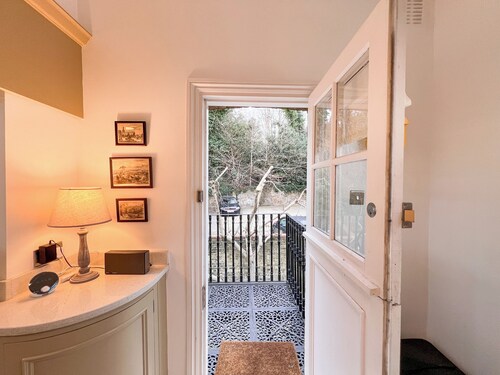 Historic 3-Bedroom Home in the Heart of Greenwich