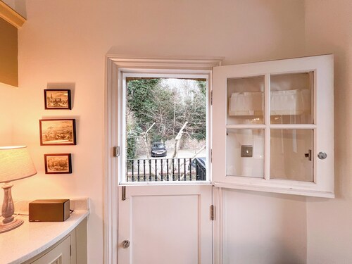 Historic 3-Bedroom Home in the Heart of Greenwich
