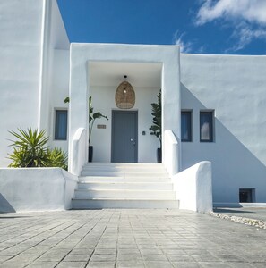 Exterior - Céline, Elegant House with Pool (Kastraki)