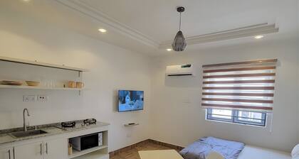 Lovely Studio with AC and WiFi in adorable Abuja