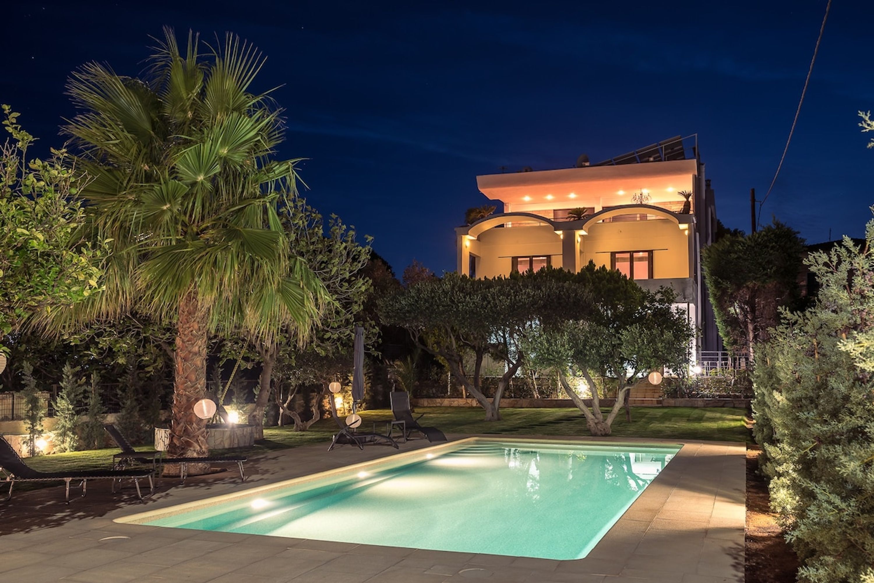 Huoneisto | 3 makuuhuonetta, työpöytä, äänieristys