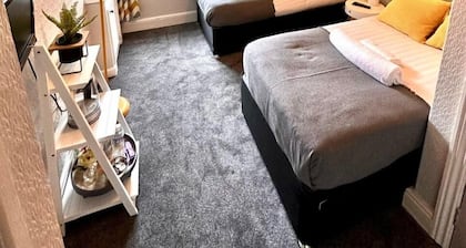gwesTY Guest House