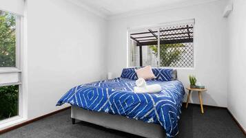 2 camere, ferro/asse da stiro, Wi-Fi gratuito, lenzuola