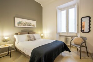 3 bedrooms, iron/ironing board, travel crib, WiFi