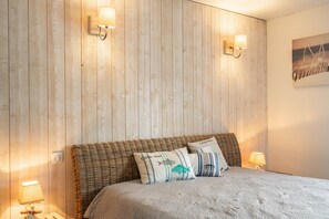 4 chambres, fer et planche à repasser, Wi-Fi gratuit