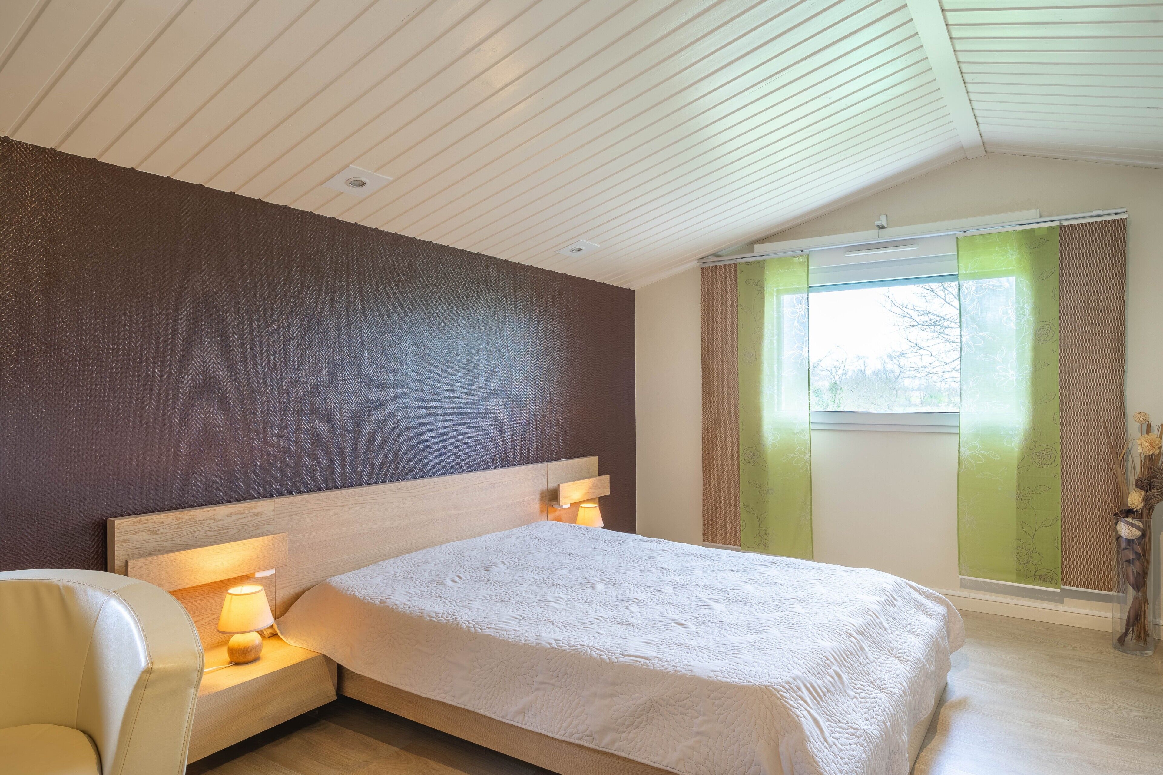 4 camere, ferro/asse da stiro, Wi-Fi gratuito