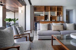 Smart TV, offices