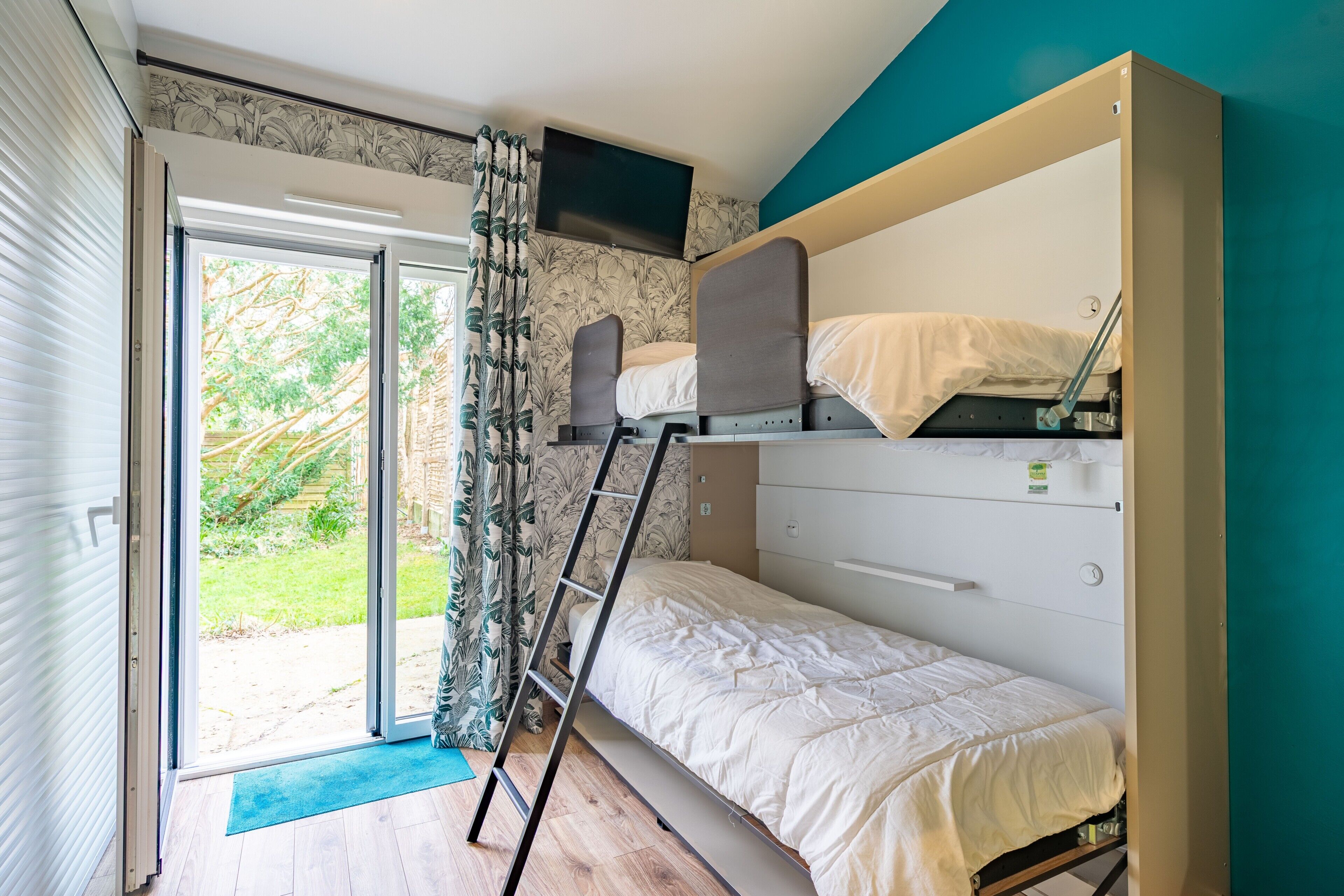 2 chambres, fer et planche à repasser, Wi-Fi gratuit, draps fournis