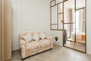 Apartment, Non Smoking | Living area