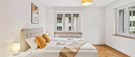 3 bedrooms, WiFi, bed sheets