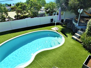 Outdoor pool - LE CLOS DE VAL - ACCOMMODATION - TERRACE SEA VIEW - HEATED SWIMMING POOL  (La Possession)