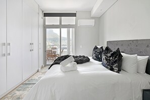 2 chambres, bureau, fer et planche à repasser, Wi-Fi gratuit