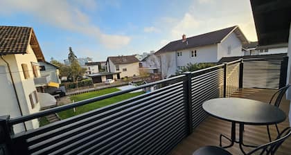 FeWo in der Kiese Hard - Top 4 "PfÀnder" with balcony