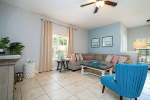 TV, DVD player, books, stereo - Themed 5Bd Paradise Palms near Disney w/ Pool 8951 (Kissimmee)