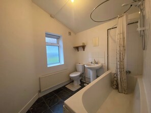 House | Bathroom