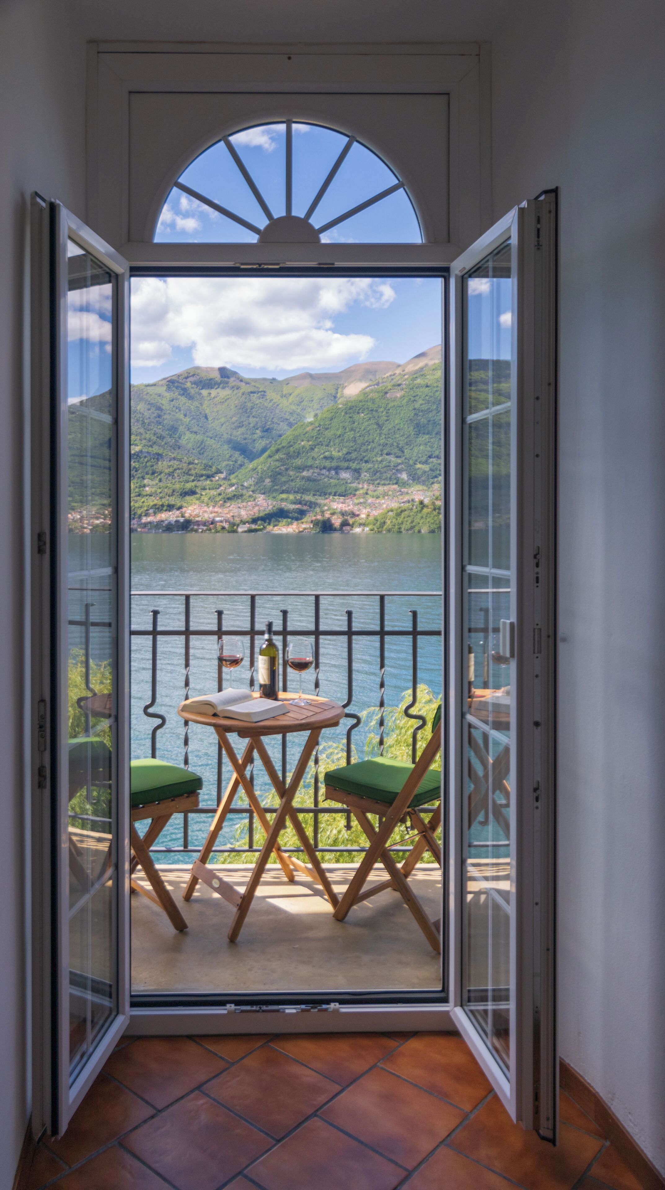 Apartamento, 2 quartos, para fumantes, terraço | Sacada