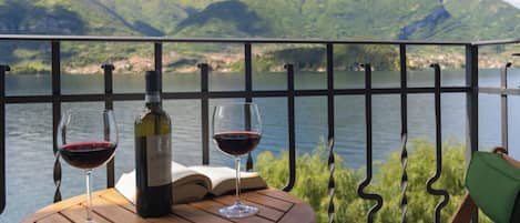 Apartment, 2 Bedrooms, Smoking, Terrace | Outdoor dining