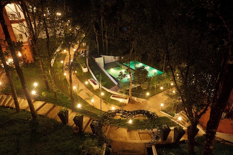 Front of property - evening/night