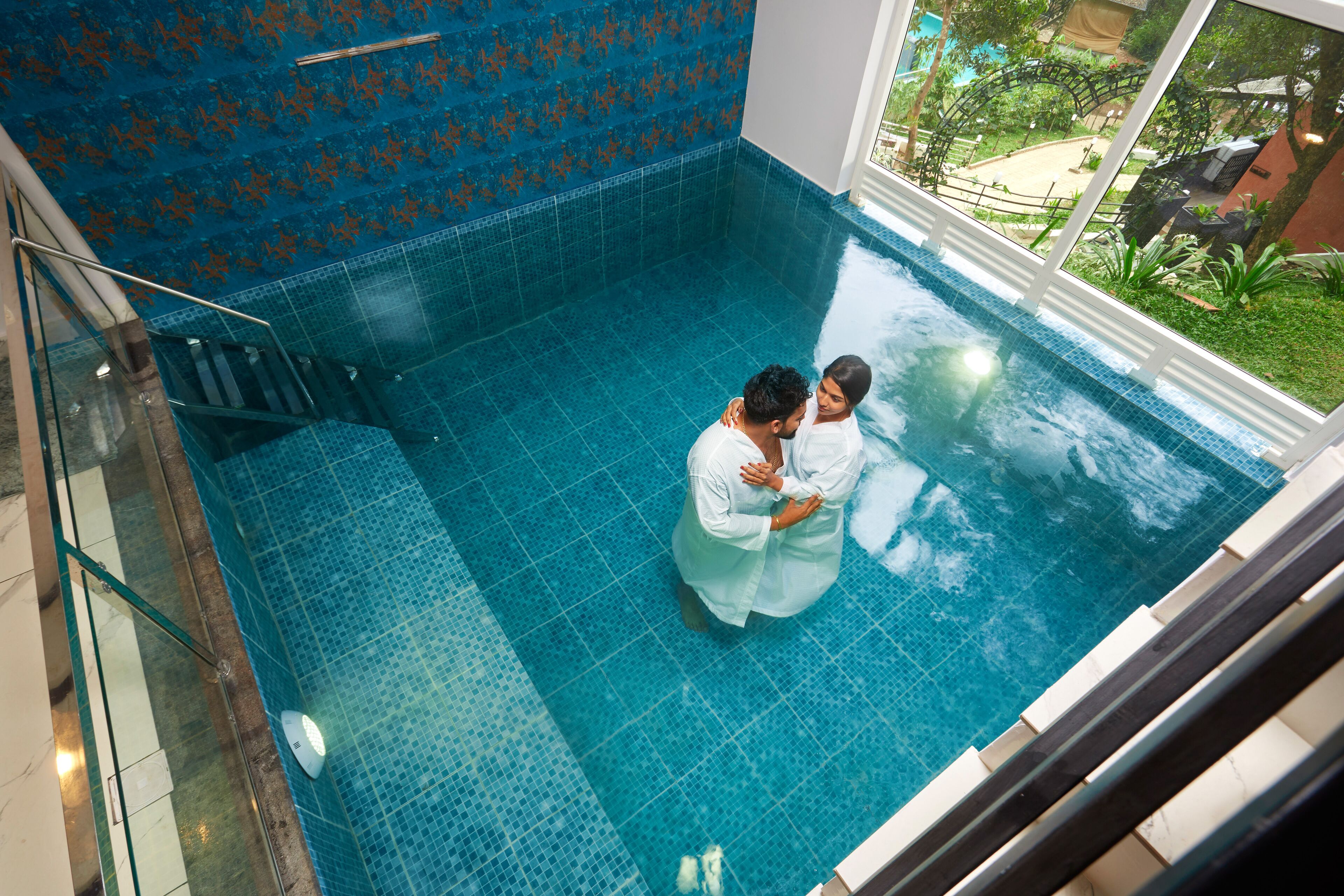 Villa - privat pool - udsigt til have | Privat pool