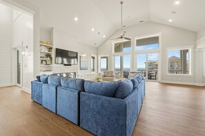 TV, fireplace, video games, DVD player - Brand New Oceanfront Home + Pets Stay Free! (Hatteras)