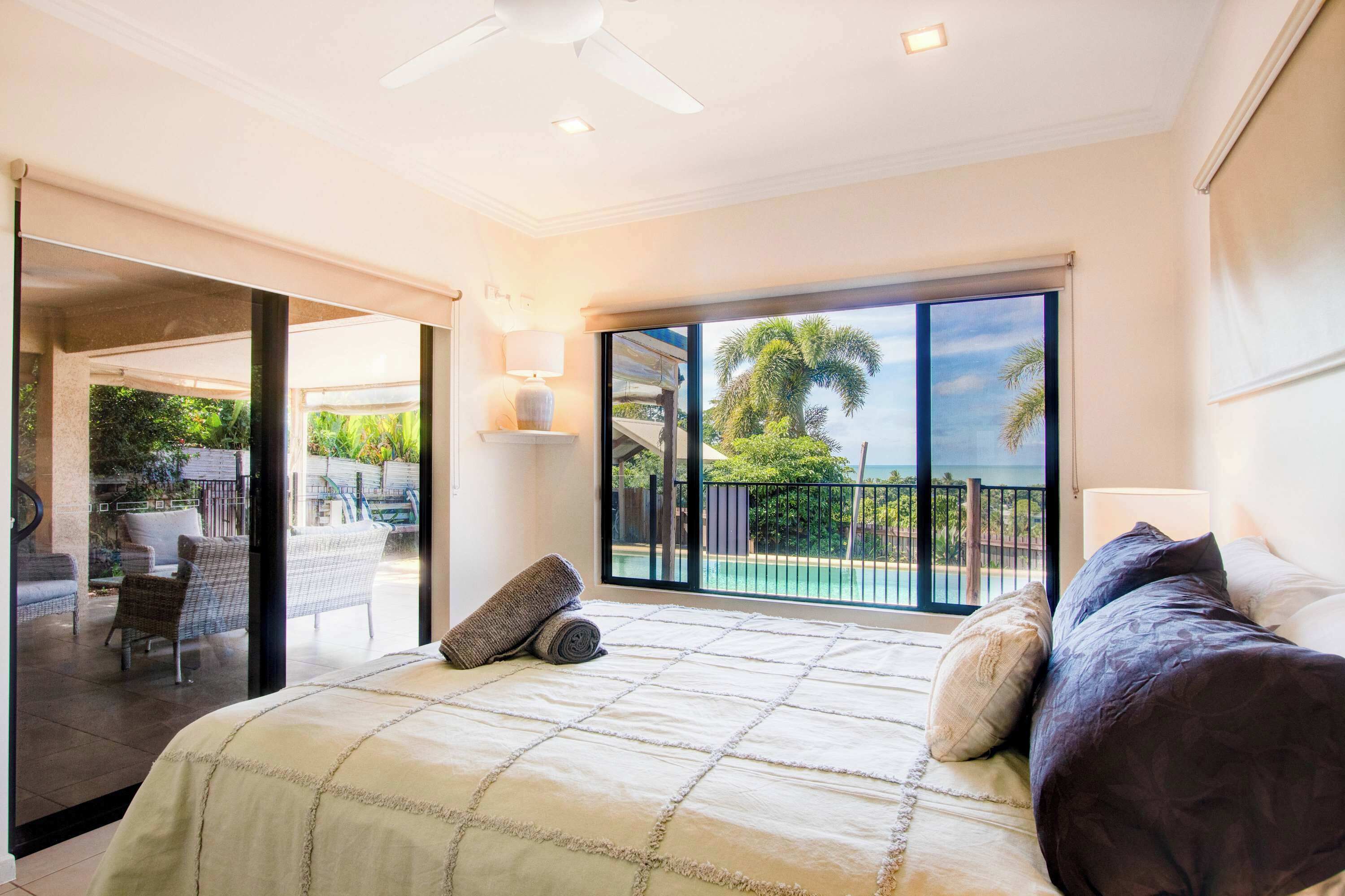 3 makuuhuonetta, silitysrauta/-lauta, Wi-Fi, vuodevaatteet