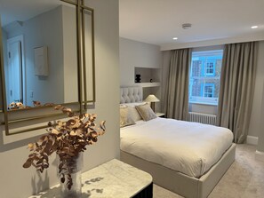 3 bedrooms, iron/ironing board, WiFi, bed sheets - Luxury 3 Bedroom Apartment  Portobello  Road Corner (London)