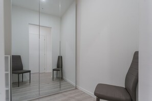 Apartment | 2 bedrooms - Zezio 44 in Como With 2 Bedrooms and 1 Bathrooms (Como)
