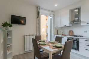 Apartment | 2 bedrooms - Zezio 44 in Como With 2 Bedrooms and 1 Bathrooms (Como)
