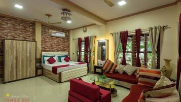 Chambre Luxe, patio, vue lac