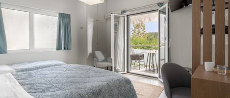 公寓, 吸煙房 | 15 間睡房