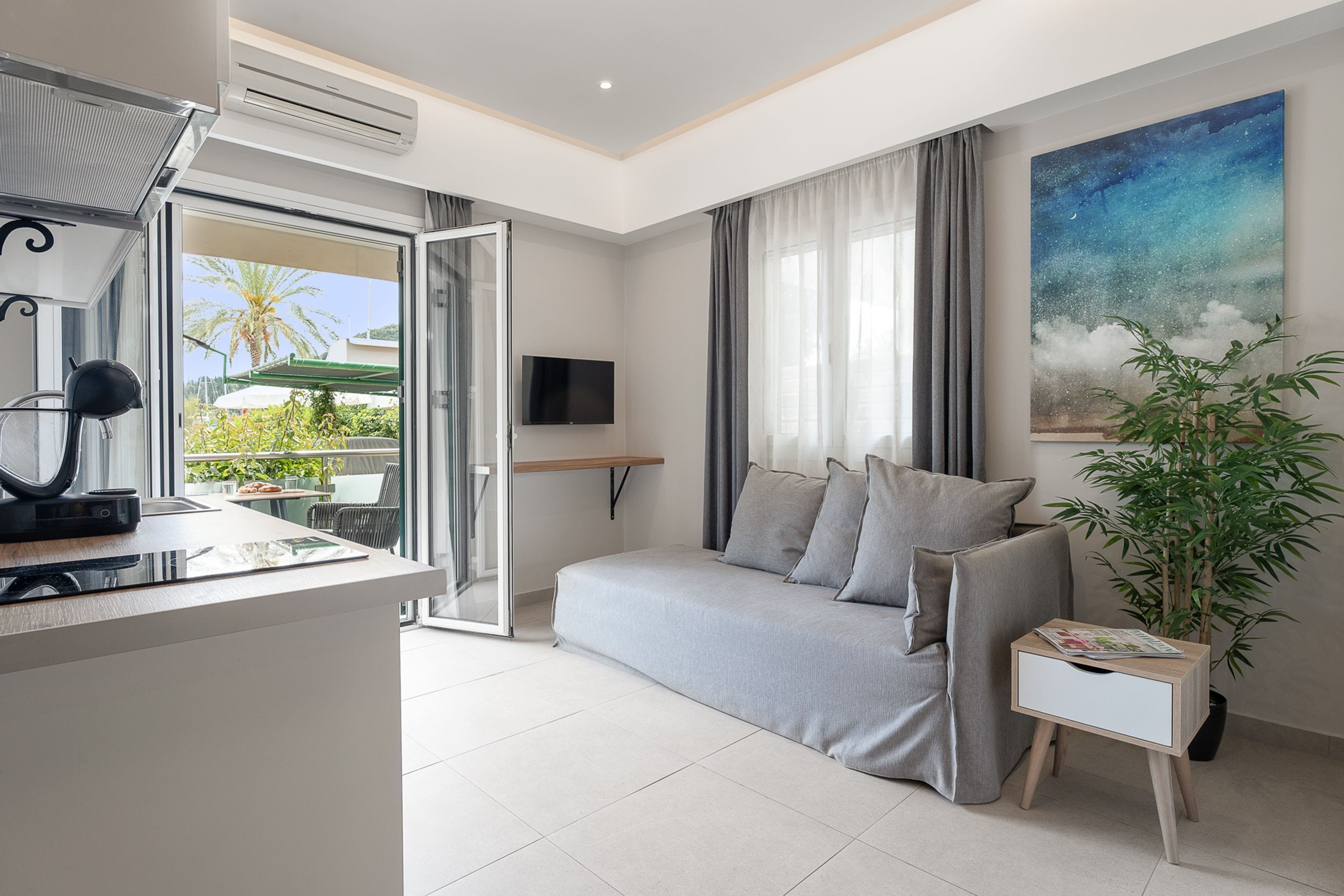 Apartment, Smoking | 15 bedrooms