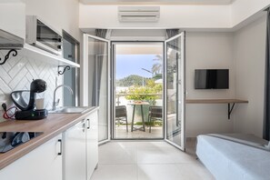 Departamento, para fumadores | 15 habitaciones 