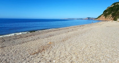 Seaside Chalet Retreat in Sidmouth
