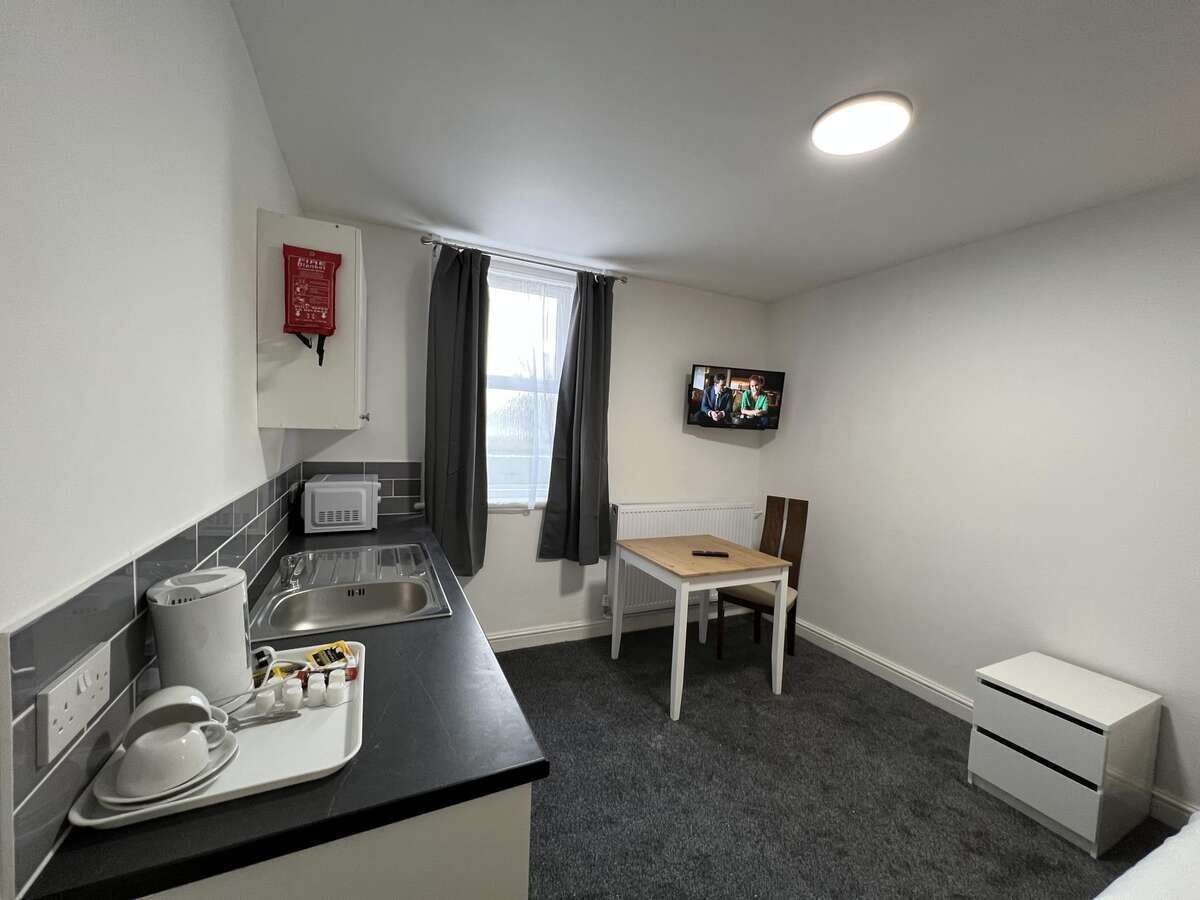 Family Studio | Blackout drapes, iron/ironing board, free WiFi