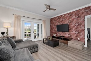 TV - Heritage Luxury | 3 bed, 2 bath | Golf Course Views | Reunion Membership (Kissimmee)