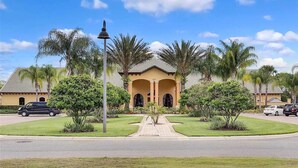 House | 5 bedrooms, Internet - Themed 5Bd Paradise Palms Close to Disney w Pool 8951 (Kissimmee)