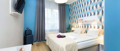 Chambre de base double | Fer et planche Ă  repasser, accĂšs au Wi-Fi (inclus)