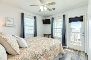 3 Schlafzimmer, Reisekinderbett, WLAN, Bettwäsche