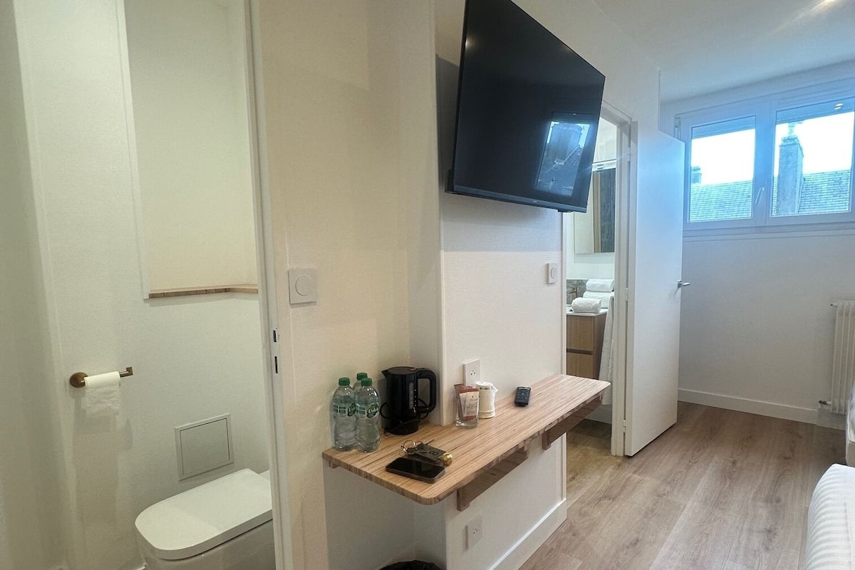 Family Triple Room, City View | Free WiFi, bed sheets